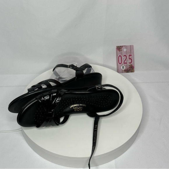 NW/OT SAS Tripad Comfort Strippy Black Patent Sandal Size 9.5 Slim - Picture 9 of 16